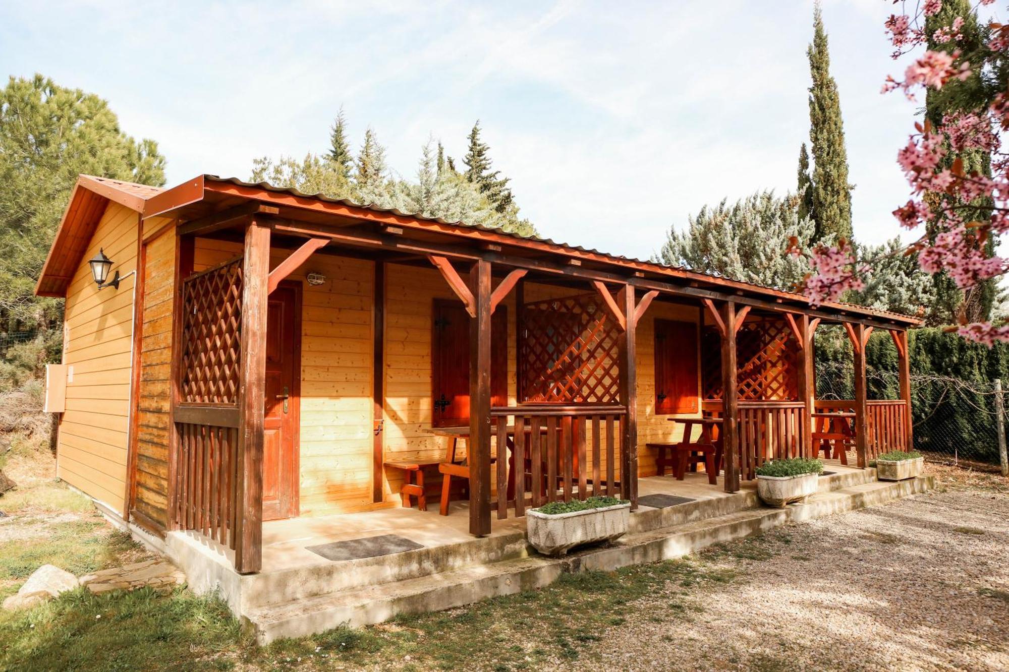 Camping Castillo De Loarre Exterior photo